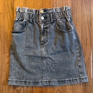 High waisted Gray Denim Skirt
